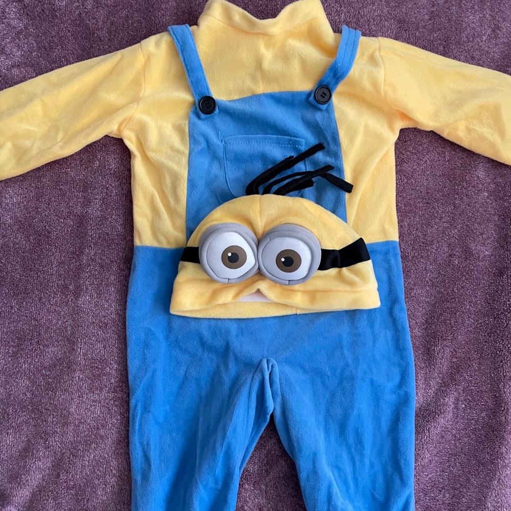 Minion Costume